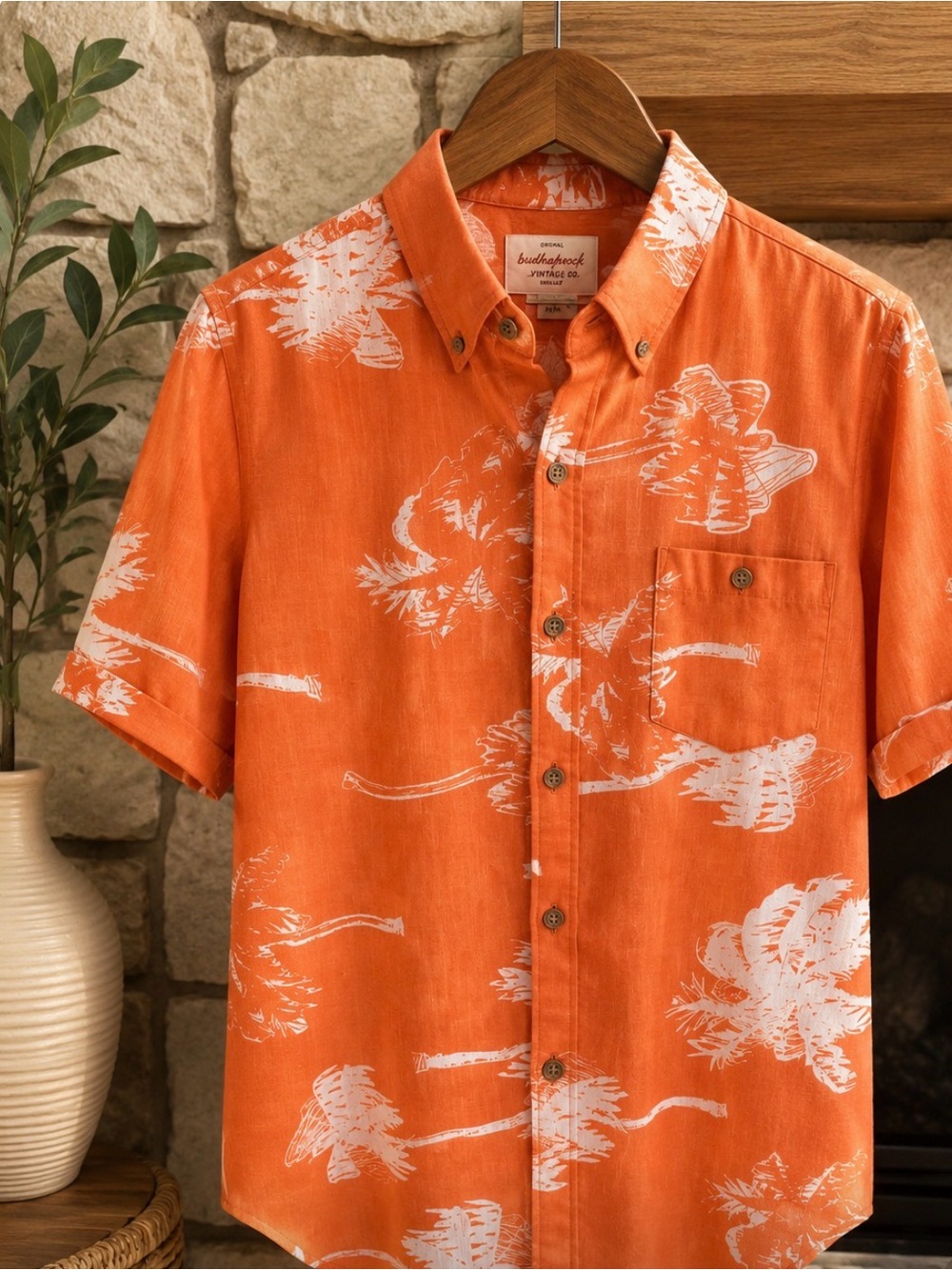NWT 🆕Weatherproof Vintage button-down vibrant orange tropical palm tree.